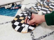 Комплект мултимаркери edding® 6900 X, 2 броя, черен и бял, с връх 2-10mm